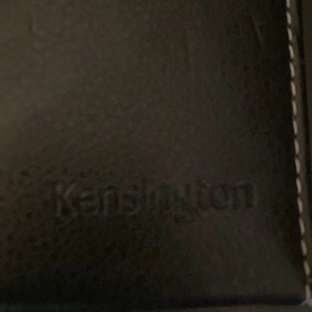 Kensington KeyFolio Bluetooth Keyboard For iPad2 used